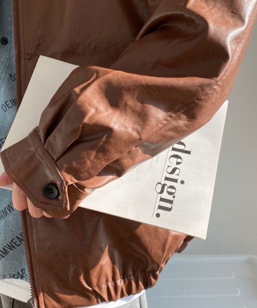 KOR(ケーオーアール)の「オーバーサイズ フェイクレザーブルゾン(ブルゾン・メンズ・ブラウン/ブラック・M/XL/L)」の18枚目の写真