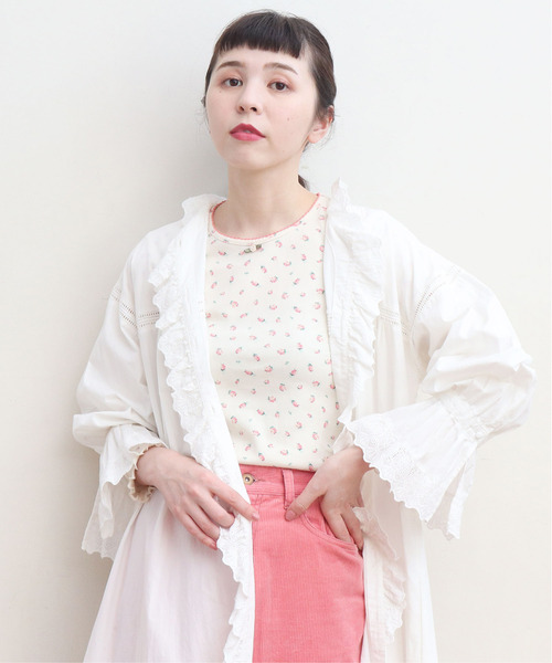 CHILD WOMAN（チャイルドウーマン）の「フライス小花プリント クルーネック長袖プルオーバー（Tシャツ/カットソー・レディース・アイボリー/サックスブルー/オレンジ/イエロー/ブルー系その他・FREE）」の2枚目の写真