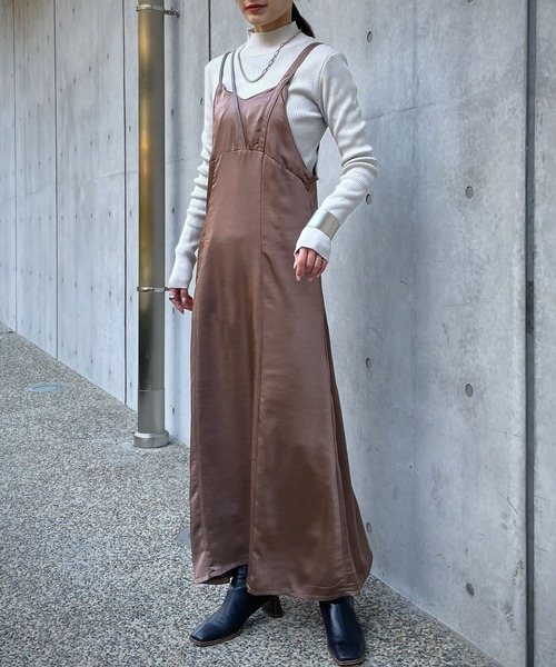 &g'aime（アンジェム）の「【&g’aime】サテンキャミソールワンピース（ワンピース・レディース・ブラック/モカ・FREE）」の18枚目の写真