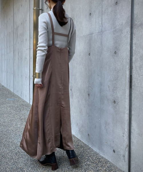 &g'aime（アンジェム）の「【&g’aime】サテンキャミソールワンピース（ワンピース・レディース・ブラック/モカ・FREE）」の19枚目の写真