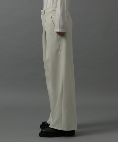 HARE（ハレ）の「ワイドフレアパンツ(HARE)（スラックス・メンズ・オフホワイト/ブラック/パープル/レッド・SMALL/MEDIUM）」の10枚目の写真