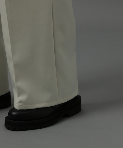 HARE（ハレ）の「ワイドフレアパンツ(HARE)（スラックス・メンズ・オフホワイト/ブラック/パープル/レッド・SMALL/MEDIUM）」の16枚目の写真