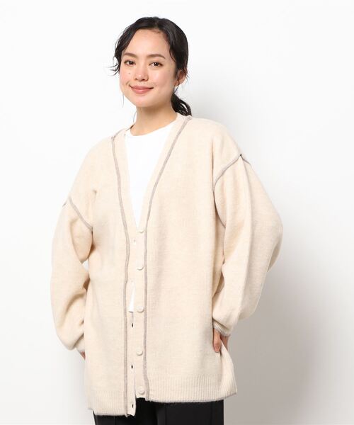 MODE ROBE（モードローブ）の「ラインニットカーディガン（カーディガン/ボレロ・レディース・ブラック/アイボリー/グレイッシュベージュ・FREE）」の7枚目の写真