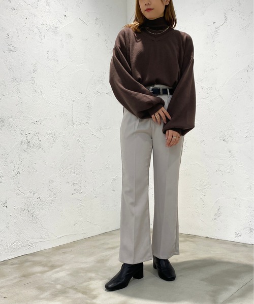 apres jour mignon(アプレジュールミニョン)の「Vニット+タートルセット【ZOZOTOWN限定アイテム】(ニット/セーター・レディース・ブラック/ブラウン系その他/ライトベージュ・X-LARGE/フリー)」の15枚目の写真