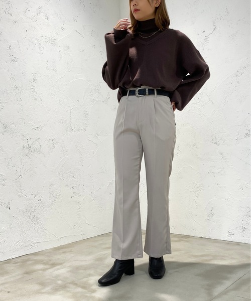 apres jour mignon(アプレジュールミニョン)の「Vニット+タートルセット【ZOZOTOWN限定アイテム】(ニット/セーター・レディース・ブラック/ブラウン系その他/ライトベージュ・X-LARGE/フリー)」の16枚目の写真