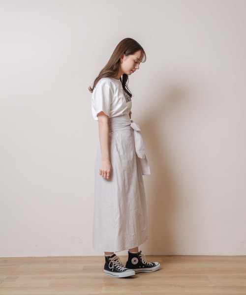 flower（フラワー）の「フレッシュストライプスカート（スカート・レディース・ベージュ/ブルー・FREE）」の4枚目の写真