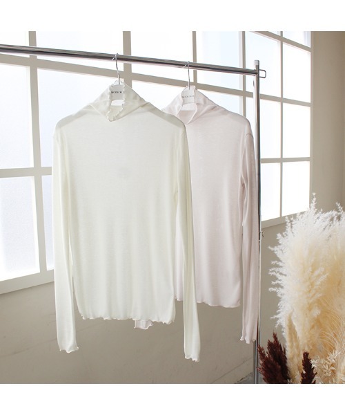 MODE ROBE(モードローブ)の「シアーハイネックトップス(Tシャツ/カットソー・レディース・オフホワイト/ライトグレー・FREE)」の11枚目の写真