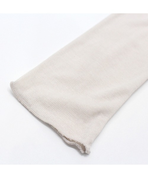 MODE ROBE(モードローブ)の「シアーハイネックトップス(Tシャツ/カットソー・レディース・オフホワイト/ライトグレー・FREE)」の5枚目の写真