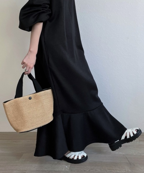 ISOOK（アイスー）の「【ZOZOTOWN限定】Basket mini tote / ミニかごバッグ（かごバッグ・レディース・ナチュラル・FREE）」の3枚目の写真