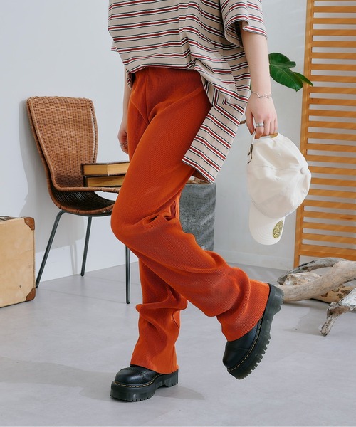 CPCM(シーピーシーエム)の「セルフカットオフプリーツカラーパンツ(その他パンツ・レディース・アイボリー/ブラック/ライトグリーン/ブルー/オレンジ・FREE)」の13枚目の写真