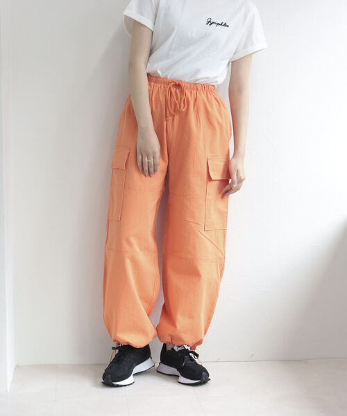 fredy repit（フレディレピ）の「裾ドローイージーカーゴパンツ（カーゴパンツ・レディース・オフホワイト/カーキ/ピンク/オレンジ・38）」の22枚目の写真