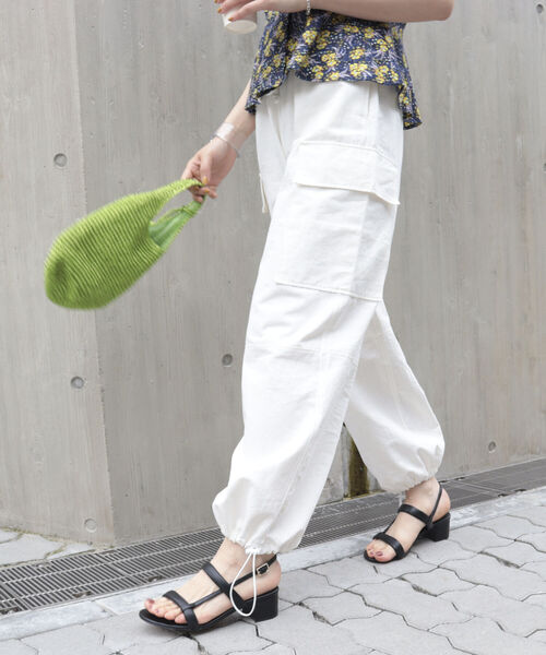 fredy repit（フレディレピ）の「裾ドローイージーカーゴパンツ（カーゴパンツ・レディース・オフホワイト/カーキ/ピンク/オレンジ・38）」の18枚目の写真