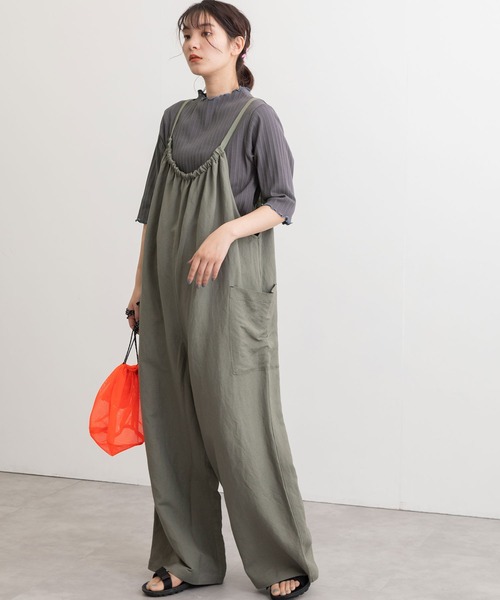 POU DOU DOU（プードゥドゥ）の「リネンレーヨンキャミソールサロペット（サロペット/オーバーオール・レディース・ブラック/ネイビー/カーキ・3）」の12枚目の写真