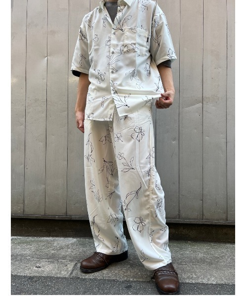 AZIONE(アジオネ)の「AZIONE/アジオネ/総柄バルーンパンツ(その他パンツ・メンズ・ブラック/アイボリー・MEDIUM/LARGE)」の9枚目の写真