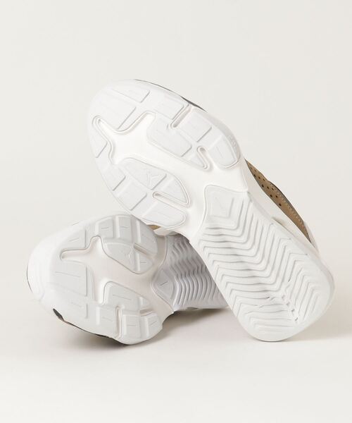 JORDAN BRAND（ジョーダンブランド）の「ジョーダン エア 200E ウィメンズシューズ / Jordan Air 200E Women's Shoes＜22-29cm 展開＞（スニーカー・レディース・オリーブ/アイボリー・25/27.5/22/28.5/26/22.5/29/23/23.5/26.5/25.5/28/24.5/24/27）」の15枚目の写真