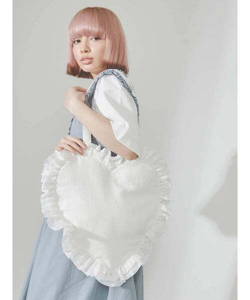 merry jenny（メリージェニー）の「ハートフリルトート（トートバッグ・レディース・オフホワイト/ブラック・FREE）」の5枚目の写真