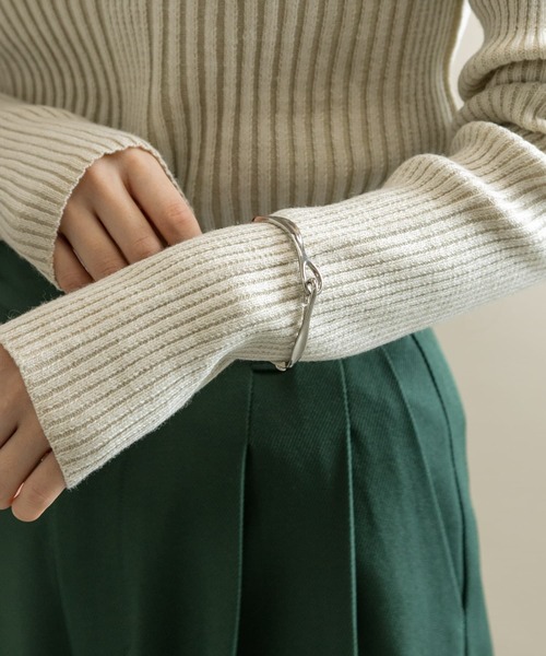 SMELLY（スメリー）の「ウェーブバーキリカエブレスレット（ブレスレット・レディース・シルバー・-）」の6枚目の写真