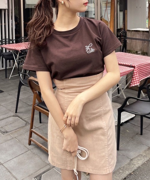 one after another NICE CLAUP(ワンアフターアナザーナイスクラップ)の「ロゴ刺繍Tee(Tシャツ/カットソー・レディース・ブラウン/アイボリー/ミント/オフホワイト・FREE)」の13枚目の写真