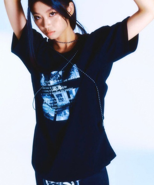 ROSEAPPLE STUDIO（ローズアップルスタジオ）の「【ROSEAPPLE STUDIO/ローズアップルスタジオ】212-Rope season graphic t-shirts/プリントT 半袖トップス 半袖Tシャツ 白Tシャツ 黒Tシャツ ゴシック ビッグサイズ オーバーサイズ（Tシャツ/カットソー・レディース・ホワイト/ブラック・ONE SIZE）」の21枚目の写真