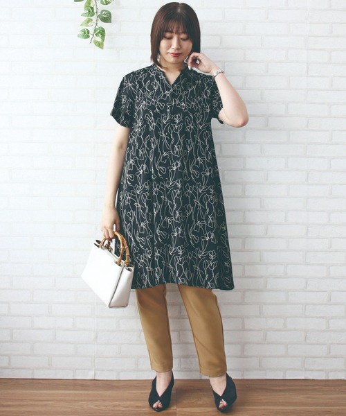 BELLUNA PLUS（ベルーナ）の「レーヨン素材ポケット付プリントワンピース（ワンピース・レディース・ブラック系その他/ストライプ/ネイビー系・MEDIUM/X-LARGE/LARGE）」の7枚目の写真