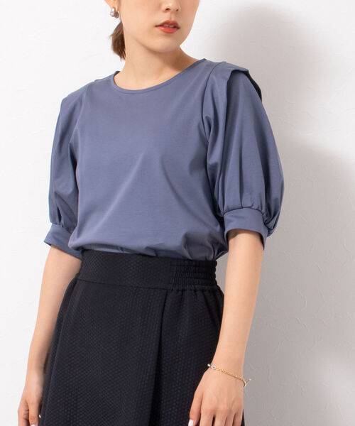 NOLLEY’S（ノーリーズ）の「肩タック5分袖プルオーバーカットソー（Tシャツ/カットソー・レディース・ブラック/グレー/ボルドー・38）」の3枚目の写真