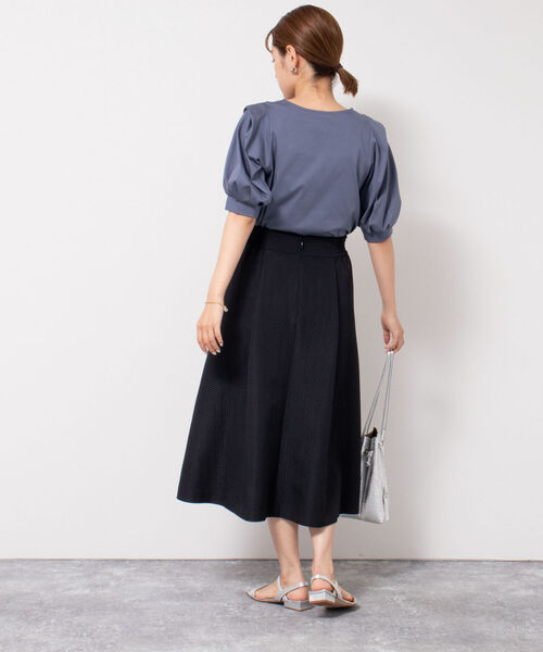 NOLLEY’S（ノーリーズ）の「肩タック5分袖プルオーバーカットソー（Tシャツ/カットソー・レディース・ブラック/グレー/ボルドー・38）」の5枚目の写真