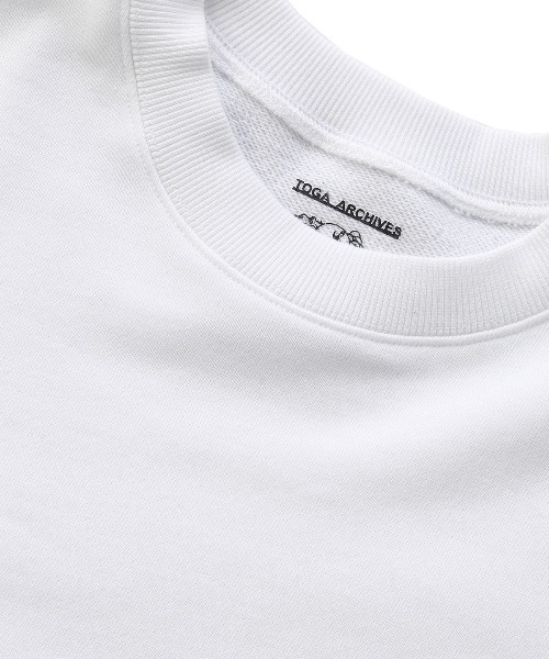 TOGA VIRILIS（トーガ ビリリース）の「Print sweat TOGA x FRUIT OF THE LOOM（スウェット・メンズ・ホワイト/ブラック・X-LARGE/LARGE）」の10枚目の写真