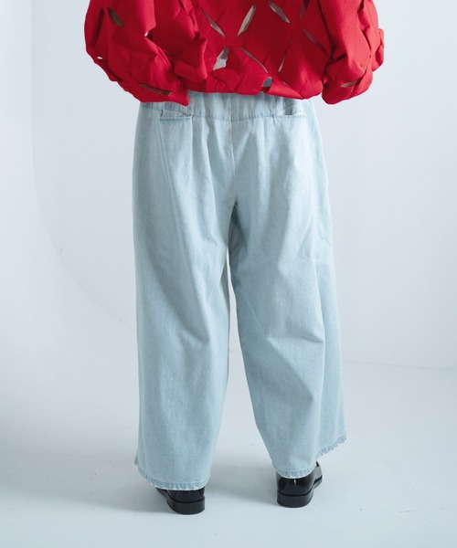 Aphlotus（アプロタス）の「ワイド バギーデニムパンツ（デニムパンツ・メンズ・ブラック/ブラック系その他/カーキ/テラコッタ/ライトインディゴブルー/ブラック系その他2/ホワイト系その他・MEDIUM/LARGE）」の21枚目の写真