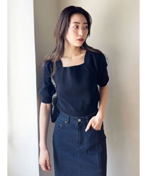 EMODA（エモダ）の「バックタイコンパクトトップ（ニット/セーター・レディース・ベージュ/ブルー/ブラック・FREE）」の9枚目の写真