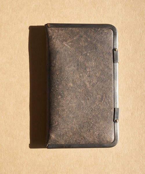 PR01.（ピーアールワン）の「Six coup de foudre ツキノワグマ長財布（財布・メンズ・ブラックミックス/バーガンディー・FREE）」の16枚目の写真