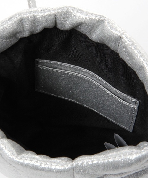 niko and...（ニコアンド）の「オリジナル2WAY巾着ショルダーバッグ（ショルダーバッグ・レディース・その他1/アイボリー/グリーン/ブラック/グレー/チャコール/セージグリーン・0）」の9枚目の写真