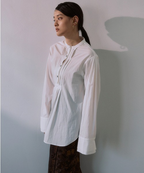 CREDONA（クレドナ）の「フロントタックデザインブラウス（シャツ/ブラウス・レディース・ブラック/オフホワイト・FREE）」の13枚目の写真