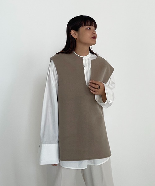 CREDONA（クレドナ）の「フロントタックデザインブラウス（シャツ/ブラウス・レディース・ブラック/オフホワイト・FREE）」の19枚目の写真