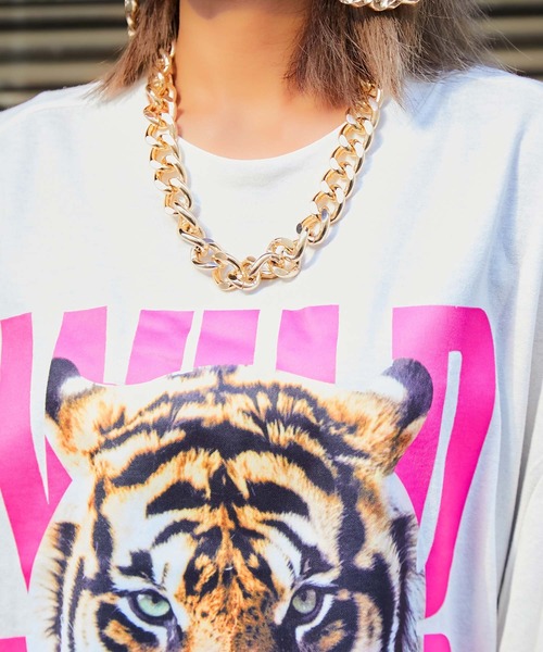 babyShoop(ベイビーシュープ)の「リアルタイガー長袖TOPS(Tシャツ/カットソー・レディース・ホワイト/ブラック・FREE)」の4枚目の写真