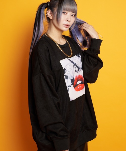 GALLIS ADDICTION（ガリスアディクション）の「GA SUEDE LIPS-PHOTO CREW（スウェット・メンズ・モカ/アイボリー/ブラック・M/L）」の2枚目の写真