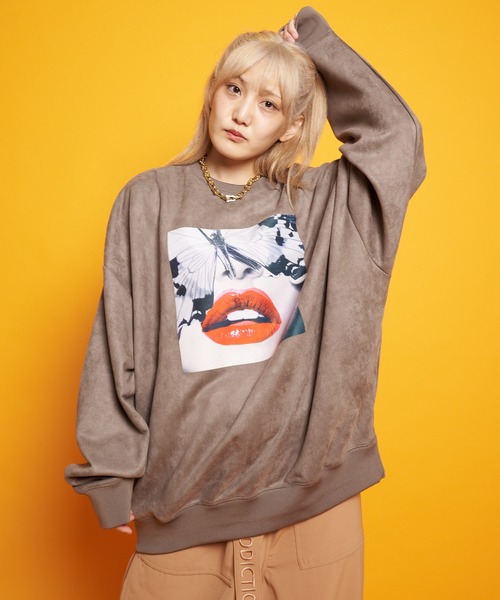 GALLIS ADDICTION（ガリスアディクション）の「GA SUEDE LIPS-PHOTO CREW（スウェット・メンズ・モカ/アイボリー/ブラック・M/L）」の9枚目の写真