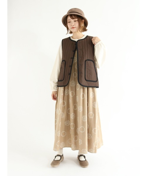 Samansa Mos2（サマンサ モスモス）の「フロッキー花柄プリントキャミワンピース（ワンピース・レディース・ブルー/ブラック/ベージュ・ﾌﾘ-）」の8枚目の写真