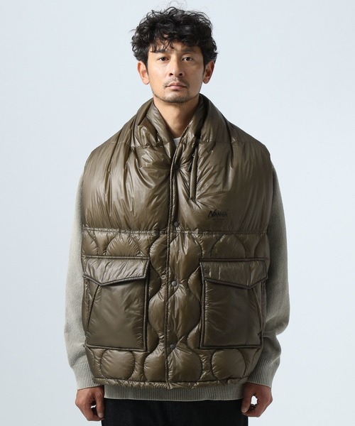 BAYFLOW（ベイフロー）の「【NANGA Mt.&Sea(ナンガ マウントアンドシー)】ダウンケープ（ダウンベスト・メンズ・オレンジ/カーキ・FREE）」の7枚目の写真