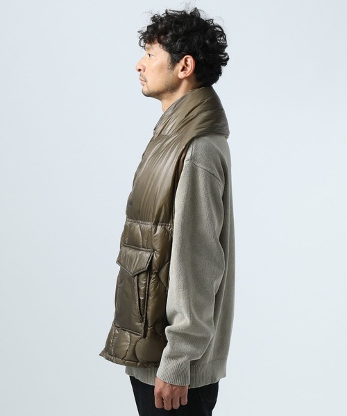 BAYFLOW（ベイフロー）の「【NANGA Mt.&Sea(ナンガ マウントアンドシー)】ダウンケープ（ダウンベスト・メンズ・オレンジ/カーキ・FREE）」の8枚目の写真