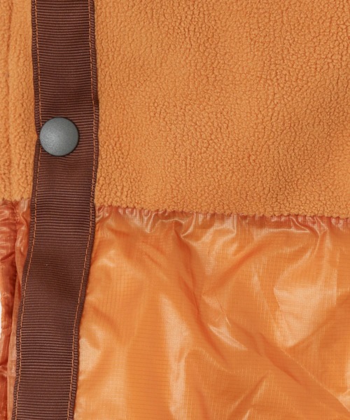 BAYFLOW（ベイフロー）の「【NANGA Mt.&Sea(ナンガ マウントアンドシー)】ダウンケープ（ダウンベスト・メンズ・オレンジ/カーキ・FREE）」の16枚目の写真