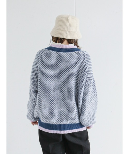 ehka sopo(エヘカソポ)の「地柄編みニット(ニット/セーター・レディース・ブルー/ブラック/キナリ・フリ-)」の9枚目の写真
