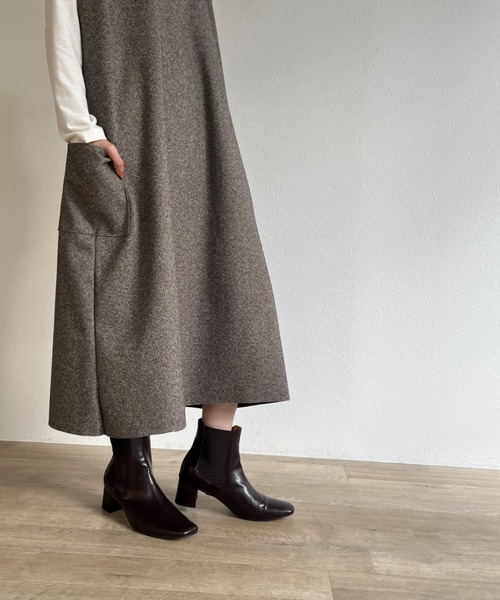 ISOOK（アイスー）の「【ZOZO限定】V neck wool jumper skirt / Vネックウールジャンパースカート（ジャンパースカート・レディース・ブラウン/グレー・FREE）」の13枚目の写真