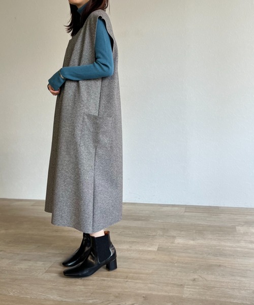ISOOK（アイスー）の「【ZOZO限定】V neck wool jumper skirt / Vネックウールジャンパースカート（ジャンパースカート・レディース・ブラウン/グレー・FREE）」の16枚目の写真
