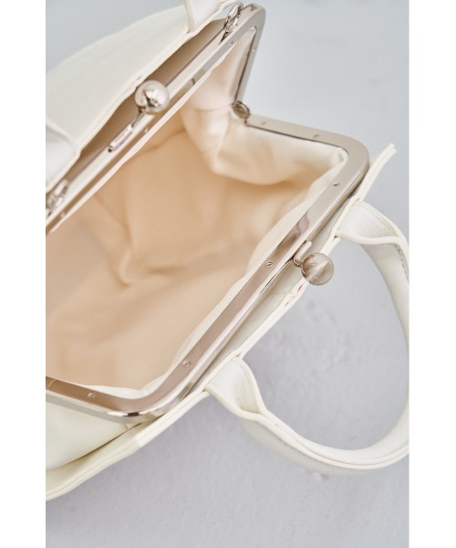 AZUL by moussy（アズールバイマウジー）の「METAL FRAME BAG Ⅱ/メタルフレームバッグⅡ（ハンドバッグ・レディース・ブラック/グリーン系その他/アイボリー/ライトグリーン・FREE）」の9枚目の写真