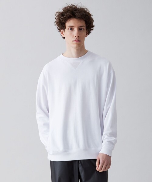 UNFILO(アンフィーロ)の「リラックスフィットスウェットTシャツ(スウェット・メンズ・ブラック系/ホワイト系・LARGE/MEDIUM/SMALL/X-LARGE)」の6枚目の写真