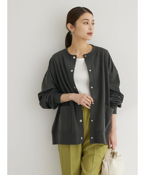 Petit fleur（プチフルール）の「・Petit　Fleur　クルーネックリブロンT（Tシャツ/カットソー・レディース・オフホワイト/ブラック/ライトグレー/イエロー・FREE）」の16枚目の写真