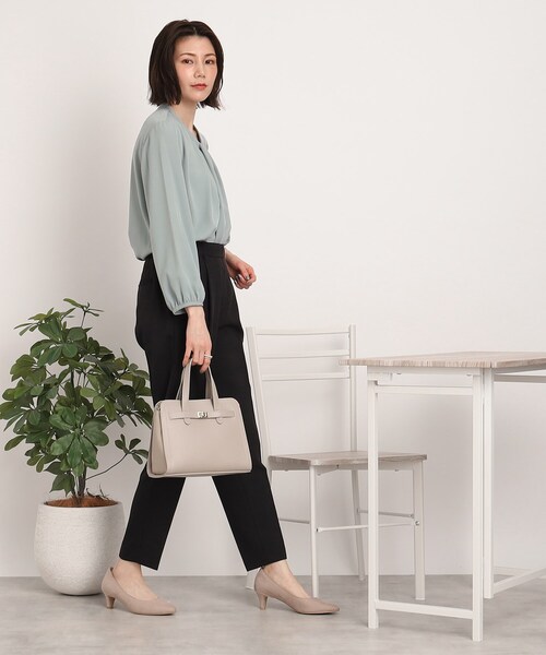 SHOO・LA・RUE（シューラルー）の「◆金具ベルトトート（トートバッグ・レディース・グレー/ブルー/ブラック・00）」の16枚目の写真