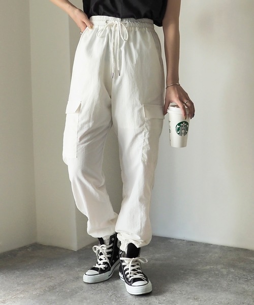 Riberry(リベリー)の「カーゴジョガーパンツ(カーゴパンツ・レディース・ブラック/オフホワイト/カーキ・MEDIUM)」の13枚目の写真