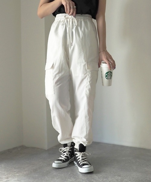 Riberry(リベリー)の「カーゴジョガーパンツ(カーゴパンツ・レディース・ブラック/オフホワイト/カーキ・MEDIUM)」の14枚目の写真