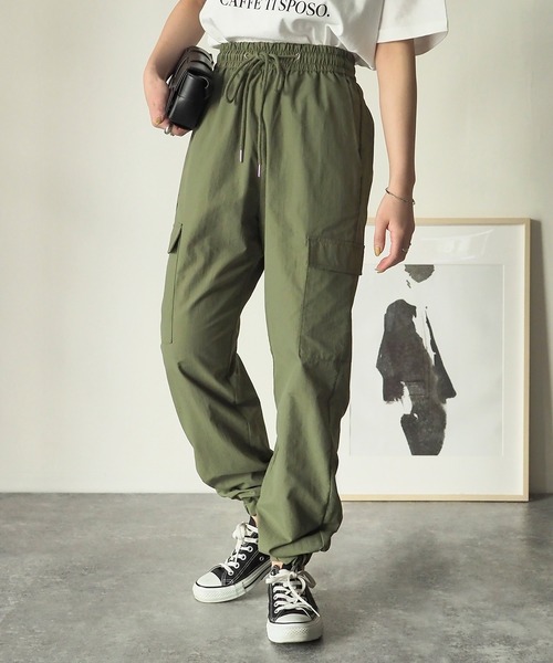 Riberry(リベリー)の「カーゴジョガーパンツ(カーゴパンツ・レディース・ブラック/オフホワイト/カーキ・MEDIUM)」の9枚目の写真